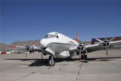 N8502R - C-54E SKYMASTER - DC4   - WENDOVER Air Base