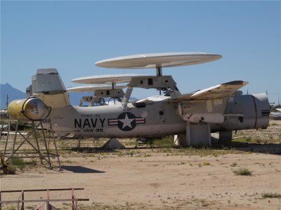 Grumman E-2B Hawkeye G-123