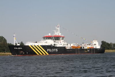 POLARIS - 2012 - IMO 9496915  - Pilot Station