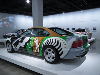  PETERSEN AUTOMOTIVE MUSEUM - LOS ANGELES