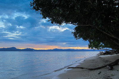 The beach at Molehanua