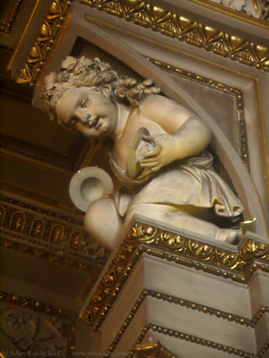 Wien Oper, Foyer decoration