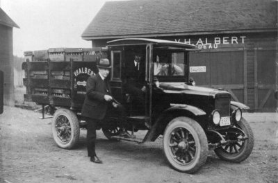Voiture Vital Albert.jpg
