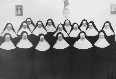 Soeurs de lhopital Méléda.jpg