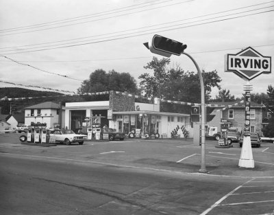 IRVING rue Victoria et 34e.jpg