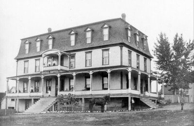 Hotel Royal.jpg