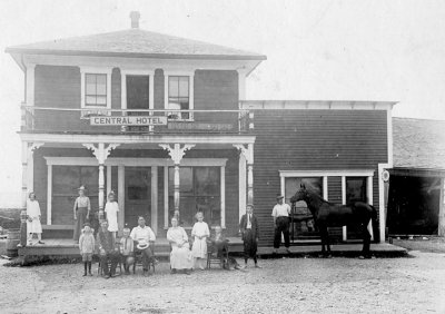 Hotel Central Propr. M. Ringuette.jpg