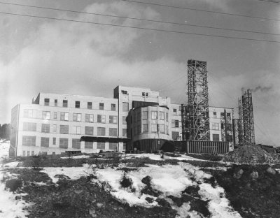 Hopital en construction.jpg