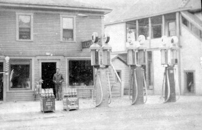 Garage 3 pompes 2.jpg