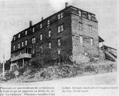 Edifice Le Chateau.jpg