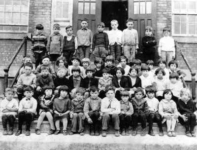 Ecole des Martin 1945.jpg