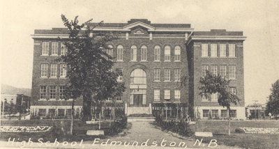 Cormier école supérieure.jpg