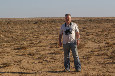 ME IN THE SAHARA DESERT. Nr BOUJD . WESTERN SAHARA . 4 / 3 / 2010