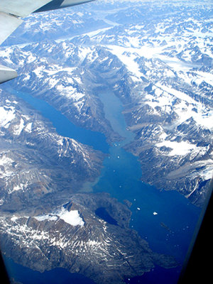 SOUTHERN GREENLAND FROM THE PLANE . 16 / 7 / 2009