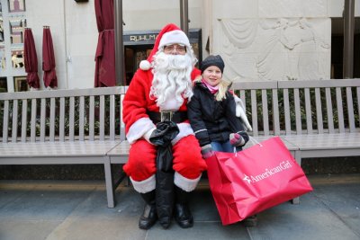 Matilda found Santa near Rockefeller Centre at Christmas Eve, 24122013-GO5A1555 (1024x683).jpg