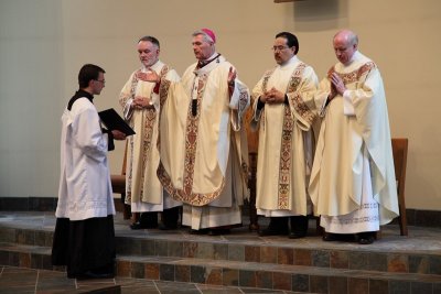 FrBrosamer_Ordination_OLG_-7Jun2013_0024 [800x533].JPG