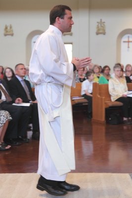 FrBrosamer_Ordination_OLG_-7Jun2013_0042b [400x600].JPG