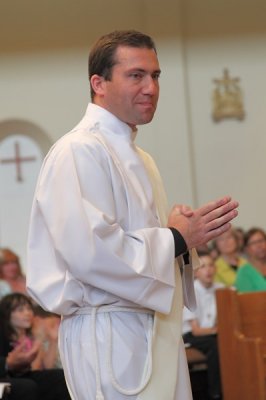 FrBrosamer_Ordination_OLG_-7Jun2013_0046 [399x600].JPG