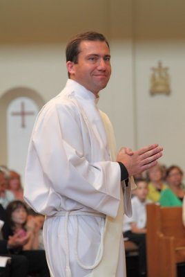 FrBrosamer_Ordination_OLG_-7Jun2013_0047 [402x600].JPG
