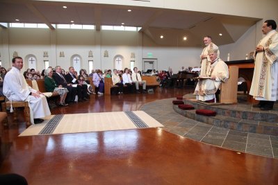 FrBrosamer_Ordination_OLG_-7Jun2013_0049 [800x533].JPG