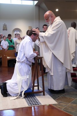 FrBrosamer_Ordination_OLG_-7Jun2013_0076 [400x600].JPG
