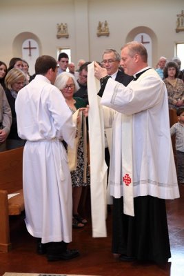 FrBrosamer_Ordination_OLG_-7Jun2013_0084 [400x600].JPG