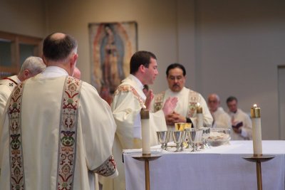 FrBrosamer_Ordination_OLG_-7Jun2013_0118 [800x533].JPG