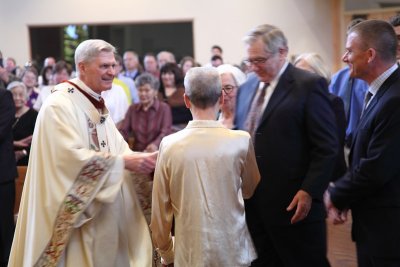 FrBrosamer_Ordination_OLG_-7Jun2013_0125 [800x533].JPG