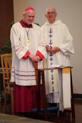FrBrosamer_Ordination_OLG_-7Jun2013_0142 [400x600].JPG