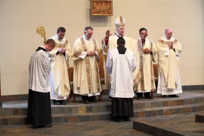 FrBrosamer_Ordination_OLG_-7Jun2013_0151 [800x533].JPG