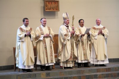 FrBrosamer_Ordination_OLG_-7Jun2013_0152 [800x533].JPG