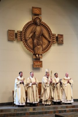 FrBrosamer_Ordination_OLG_-7Jun2013_0153 [404x600].JPG