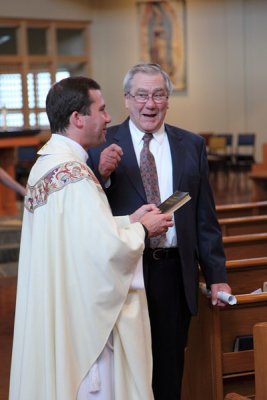 FrBrosamer_Ordination_OLG_-7Jun2013_0173 [400x600].JPG