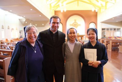 FrBrosamer_Ordination_OLG_-7Jun2013_0175 [800x533].JPG