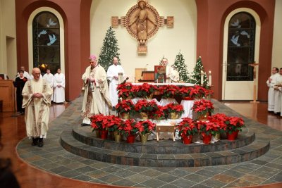 OLG_Midnight_Christmas_Mass_25Dec2013_0012 [800x533].JPG