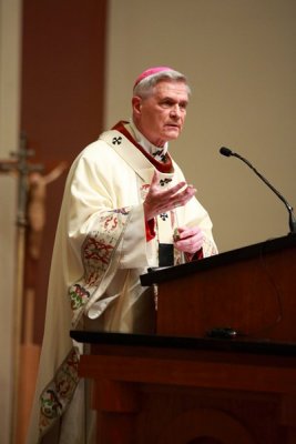 OLG_Midnight_Christmas_Mass_25Dec2013_0046 [400x600].JPG