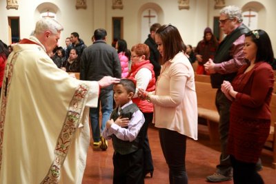 OLG_Midnight_Christmas_Mass_25Dec2013_0085 [800x533].JPG