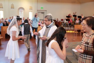 1stCommunion_0900Mass_04May2014_0084 [800x533].JPG