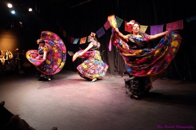 DiaDeMuertos_ON_20141102_0433 [1024x683] [800x534].JPG