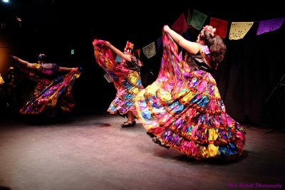 DiaDeMuertos_ON_20141102_0439 [1024x683] [800x534].JPG