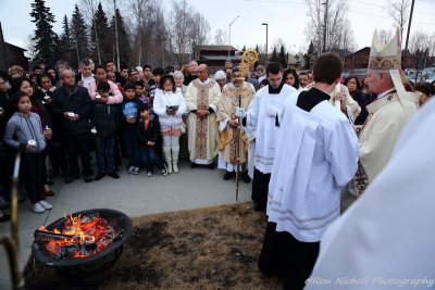 OLG_EasterVigil_04Apr2015_0364 [800x600 wmg12].JPG