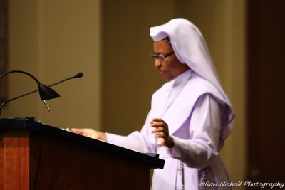 OLG_EasterVigil_04Apr2015_0404 [800x600 wmg12].JPG