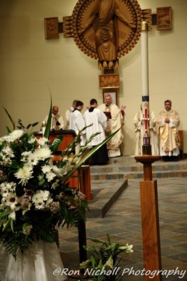 OLG_EasterVigil_04Apr2015_0437 [800x600 wmg12].JPG