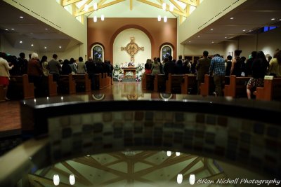 OLG_EasterVigil_04Apr2015_0450 [800x600 wmg12].JPG
