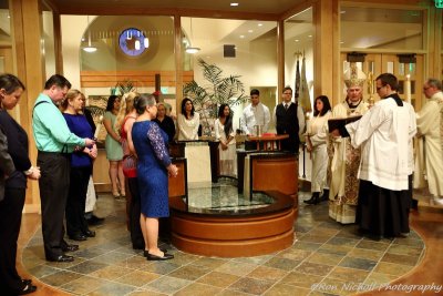 OLG_EasterVigil_04Apr2015_0451 [800x600 wmg12].JPG