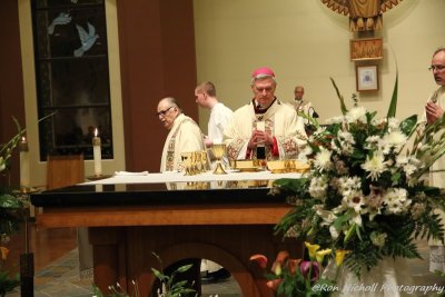 OLG_EasterVigil_04Apr2015_0572 [800x600 wmg12].JPG