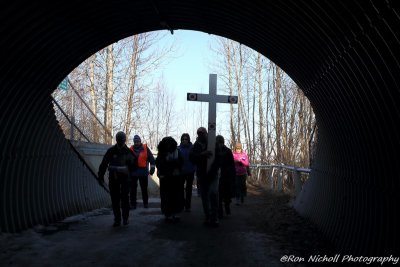OLG_GoodFriday_FaithWalk_03Apr2015_0251 [800x600 wmg12].JPG