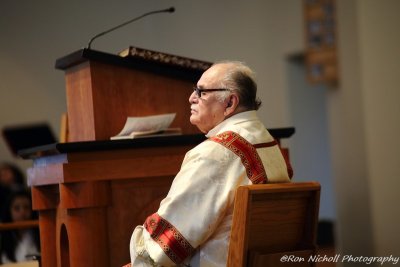 OLG_HolyThursday_02Apr2015_0176 [800x600 wmg12].JPG
