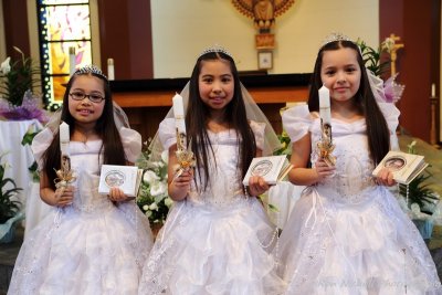 OLG-FirstCommunion_1730_18Apr2015_0249_0543 [800x600 wmg12].JPG