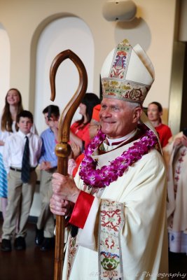 Archbishop_25y_Bishop_y_75y_Birthday_03Jul2015_0320 1024x768 WMg14.JPG